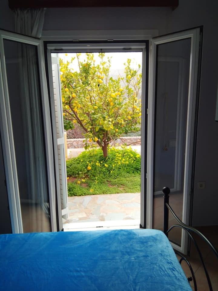 Alkioni Sea View Apartment Закрос Екстер'єр фото
